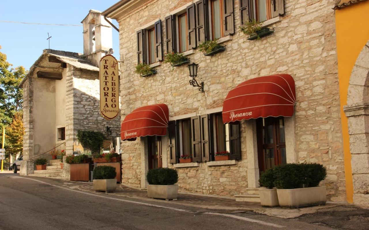 Albergo Speranza Spiazzi Di Monte Baldo Spiazzi Di Caprino Extérieur photo